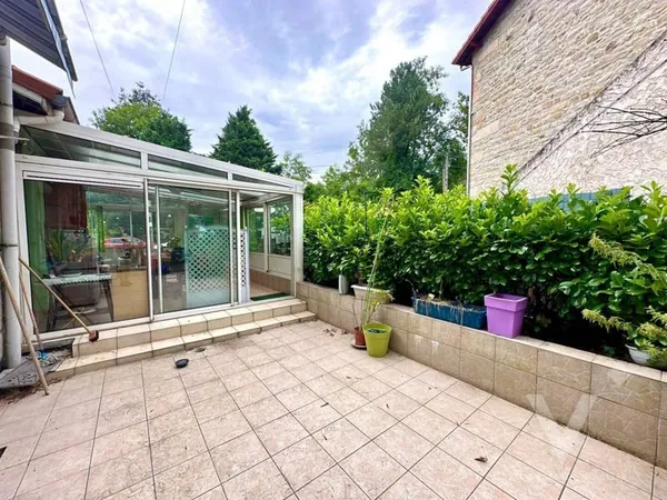 Maison 2 pièces 106 m²
