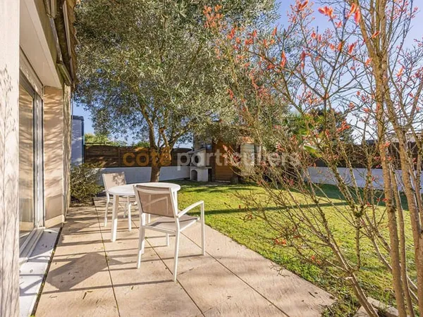 Maison de plain-pied 6 pièces 134 m²