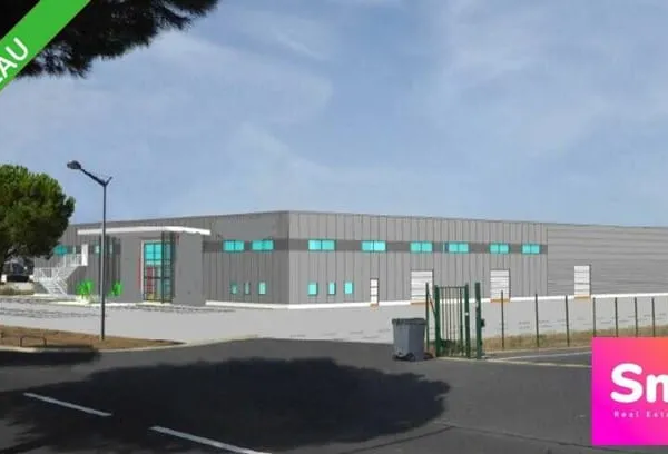 Local d'activité 931 m²