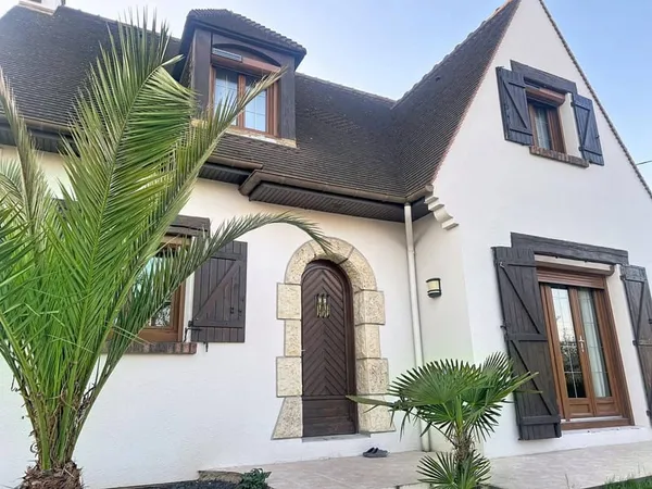 Maison 5 pièces 140 m²