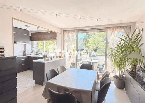Appartement 5 pièces 81 m²