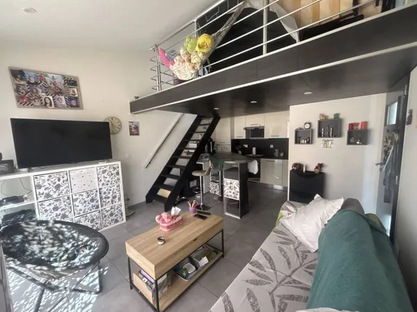 Studio 1 pièce 34 m²