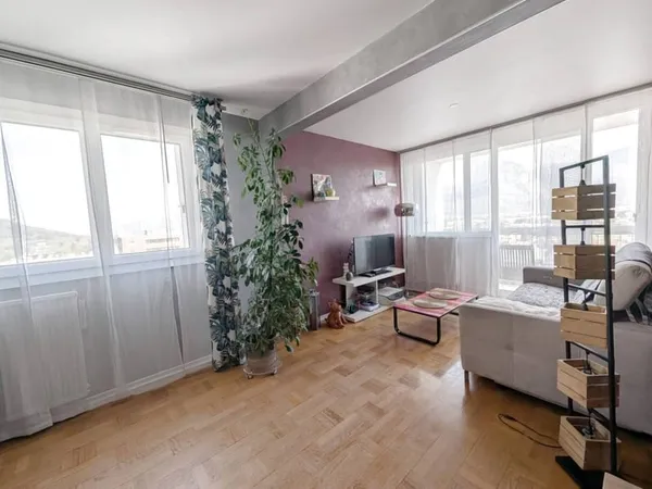 Appartement 5 pièces 87 m²