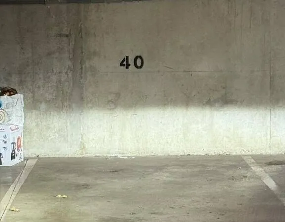 Parking 12 m²
