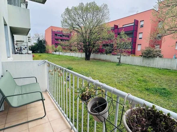 Appartement 5 pièces 11 m²