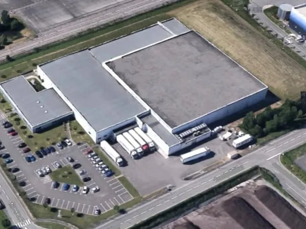 Local d’activité et entrepôt Vente Montauban   5000000€