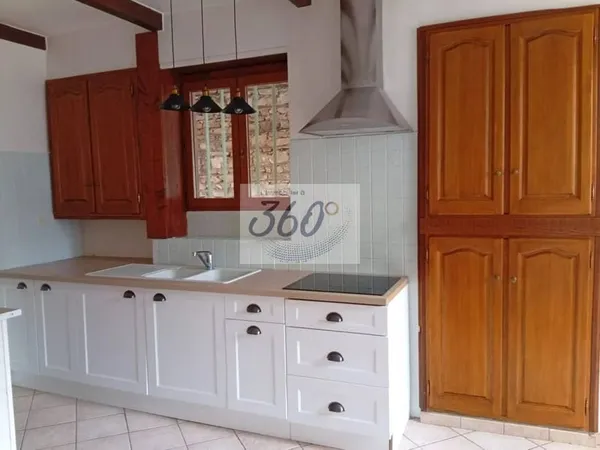 Appartement 1 pièce 74 m²