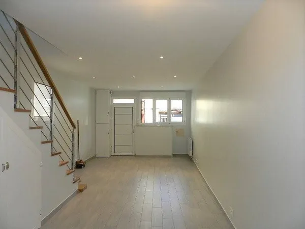 Maison 2 pièces 55 m²