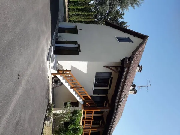 Maison 3 pièces 220 m²
