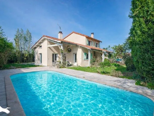 Maison 5 pièces 131 m²