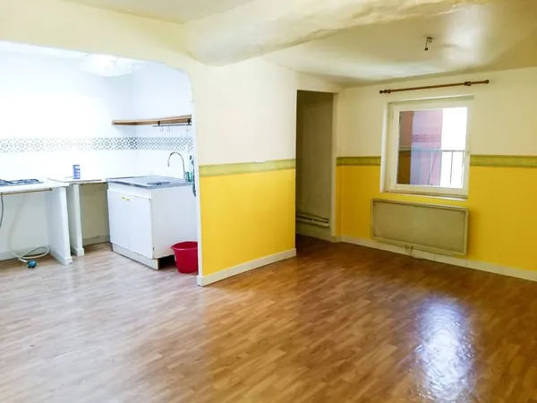 Maison 4 pièces 210 m²