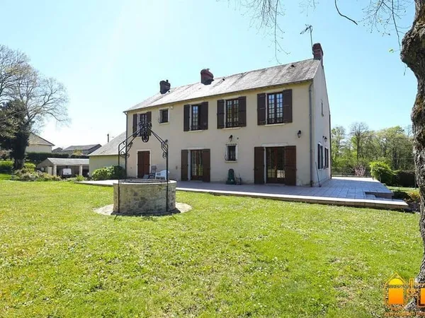 Maison 8 pièces 205 m²