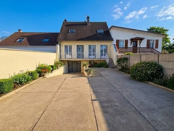 Maison 6 pièces 119 m²