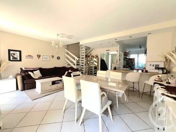Maison 5 pièces 115 m²
