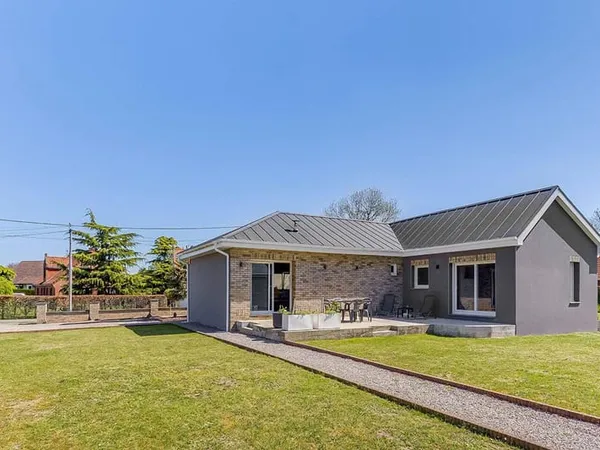 Maison de plain-pied 4 pièces 95 m²