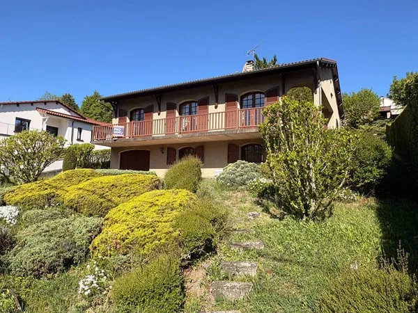 Maison 5 pièces 138 m²