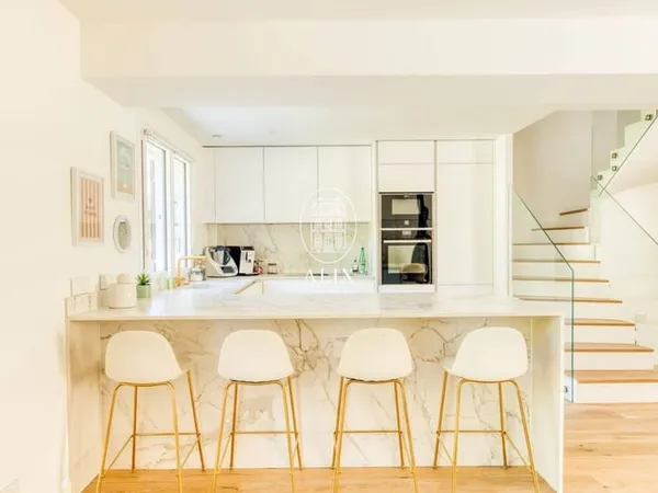 Maison 6 pièces 146 m²