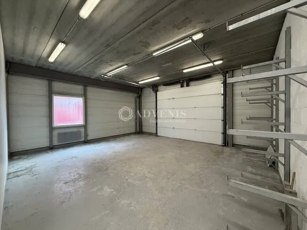 Bureau 361 m²
