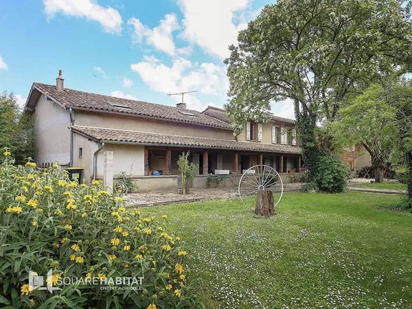 Maison 7 pièces 300 m²