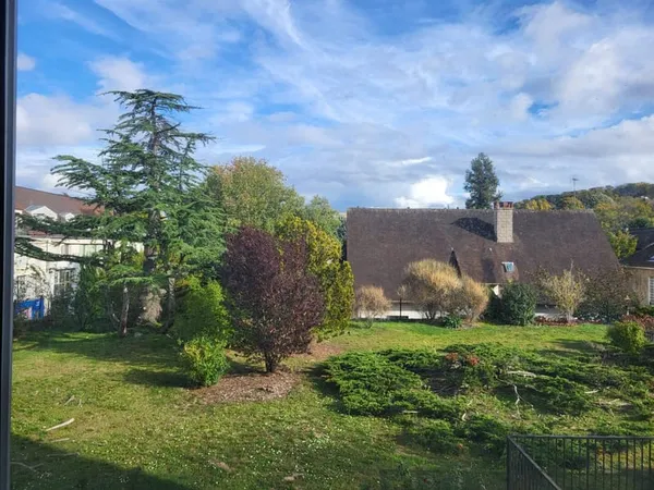 Studio 1 pièce 27 m²