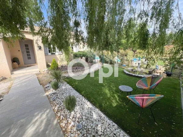 Maison de plain-pied 4 pièces 124 m²