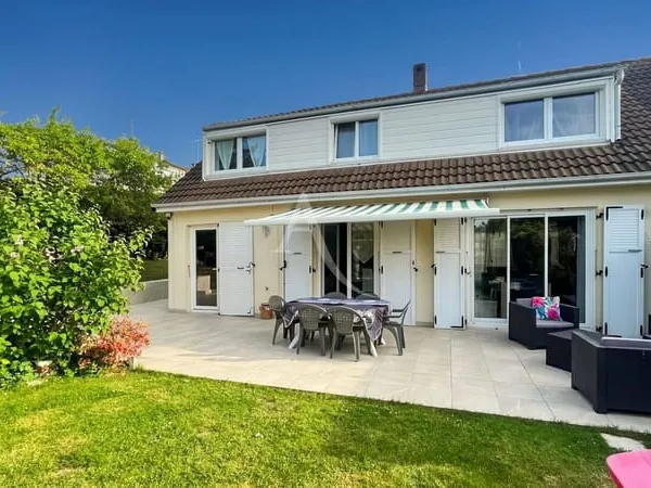 Maison 5 pièces 101 m²