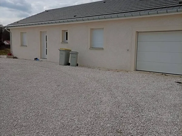 Maison de plain-pied 4 pièces 95 m²
