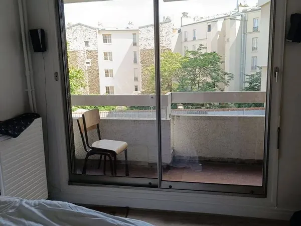 Studio 1 pièce 28 m²