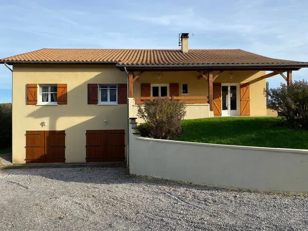 Local 6 pièces 164 m²