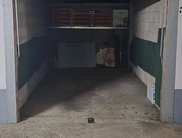 Parking 11 m²