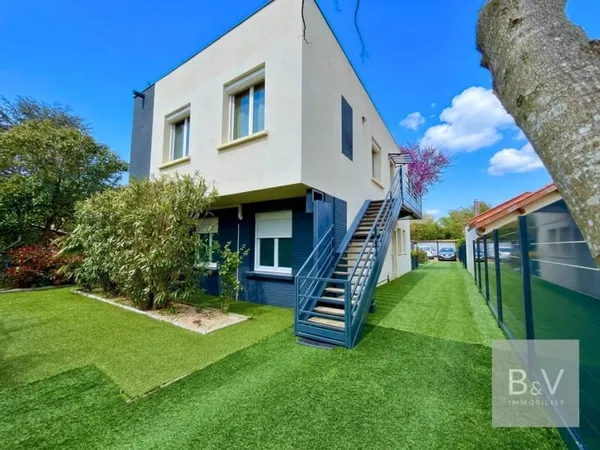 Maison 6 pièces 147 m²