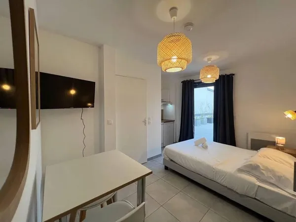 Appartement 1 pièce 14 m²