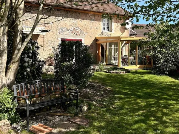 Maison 6 pièces 162 m²