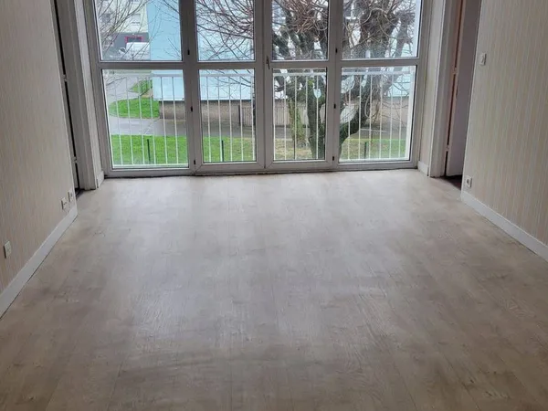 Appartement 1 pièce 70 m²