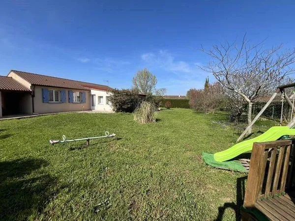Maison de plain-pied 6 pièces 130 m²