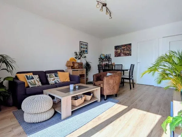 Appartement 1 pièce 56 m²