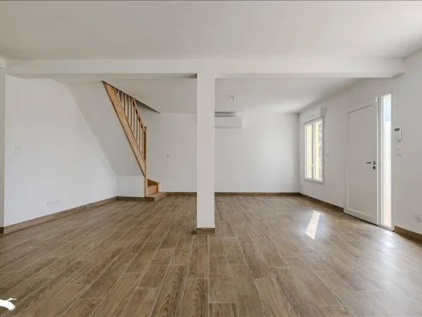 Maison 6 pièces 126 m²