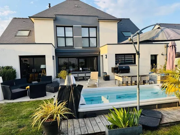 Maison 8 pièces 200 m²
