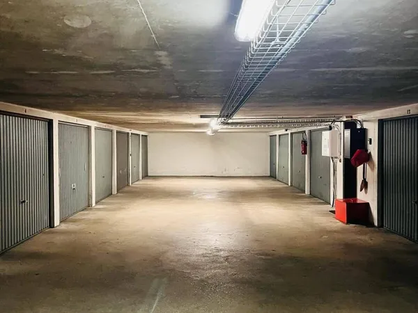 Parking 13 m²
