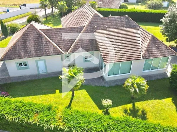 Maison de plain-pied 5 pièces 122 m²