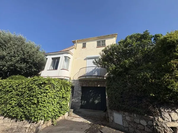 Villa 5 pièces 99 m²