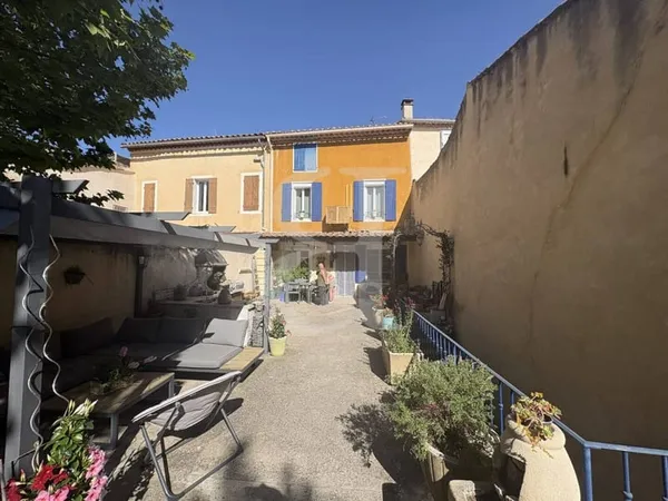 Maison 5 pièces 180 m²