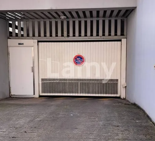 Parking 10 m²