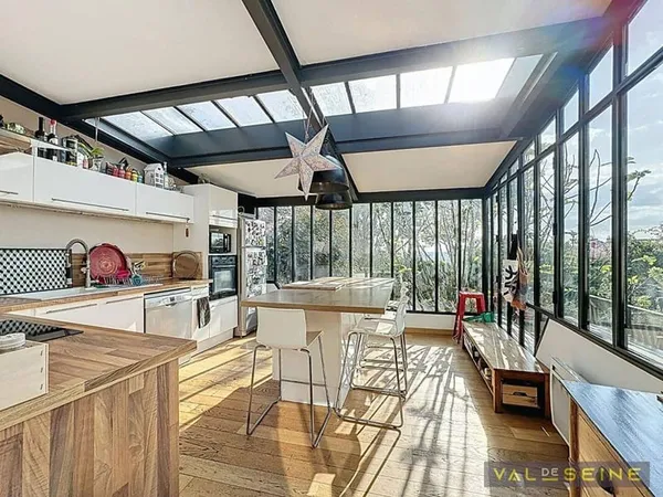 Maison 7 pièces 182 m²