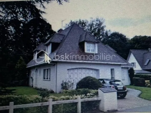 Maison 7 pièces 224 m²