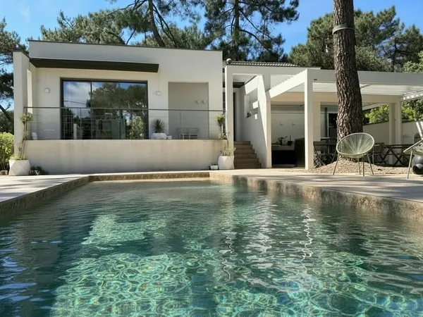 Maison 7 pièces 180 m²