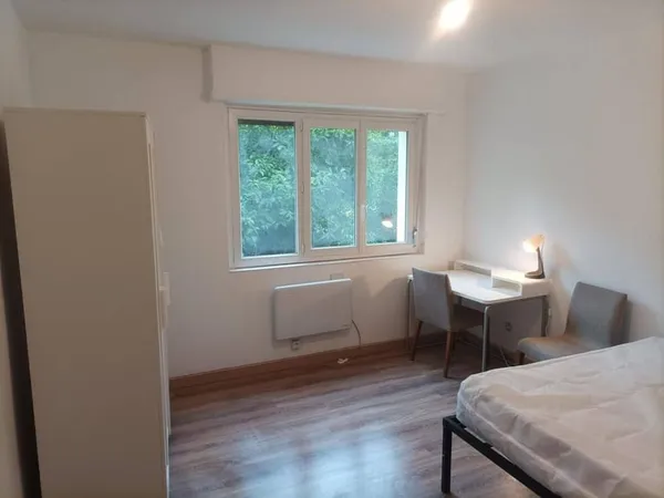 Appartement 5 pièces 77 m²