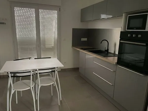 Studio 1 pièce 24 m²