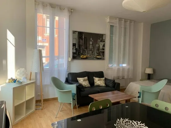 Studio 1 pièce 30 m²