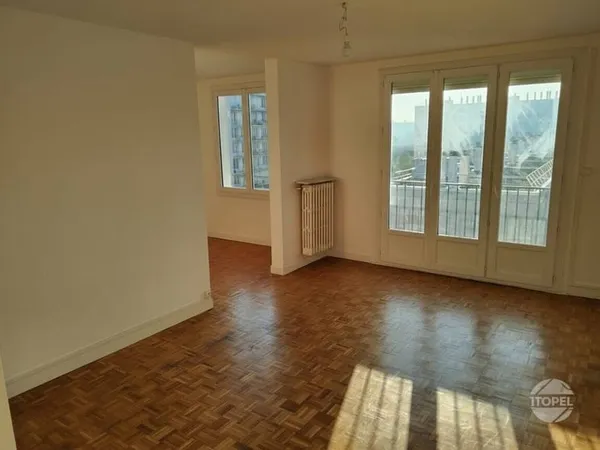 Parking 85 m²